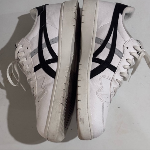 ASICS Men’s Retro Leather Sneakers Size 12 Black White Gray - Picture 3 of 7